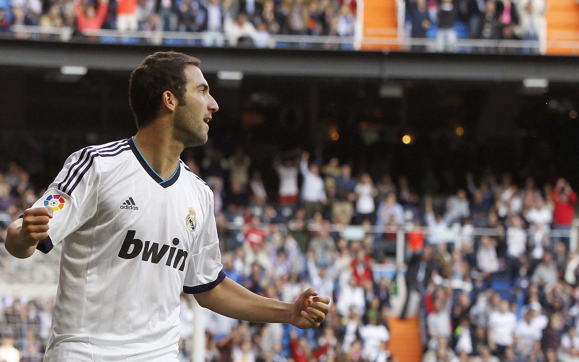 中国男篮用汗水诠释热爱,中国男篮众人谈