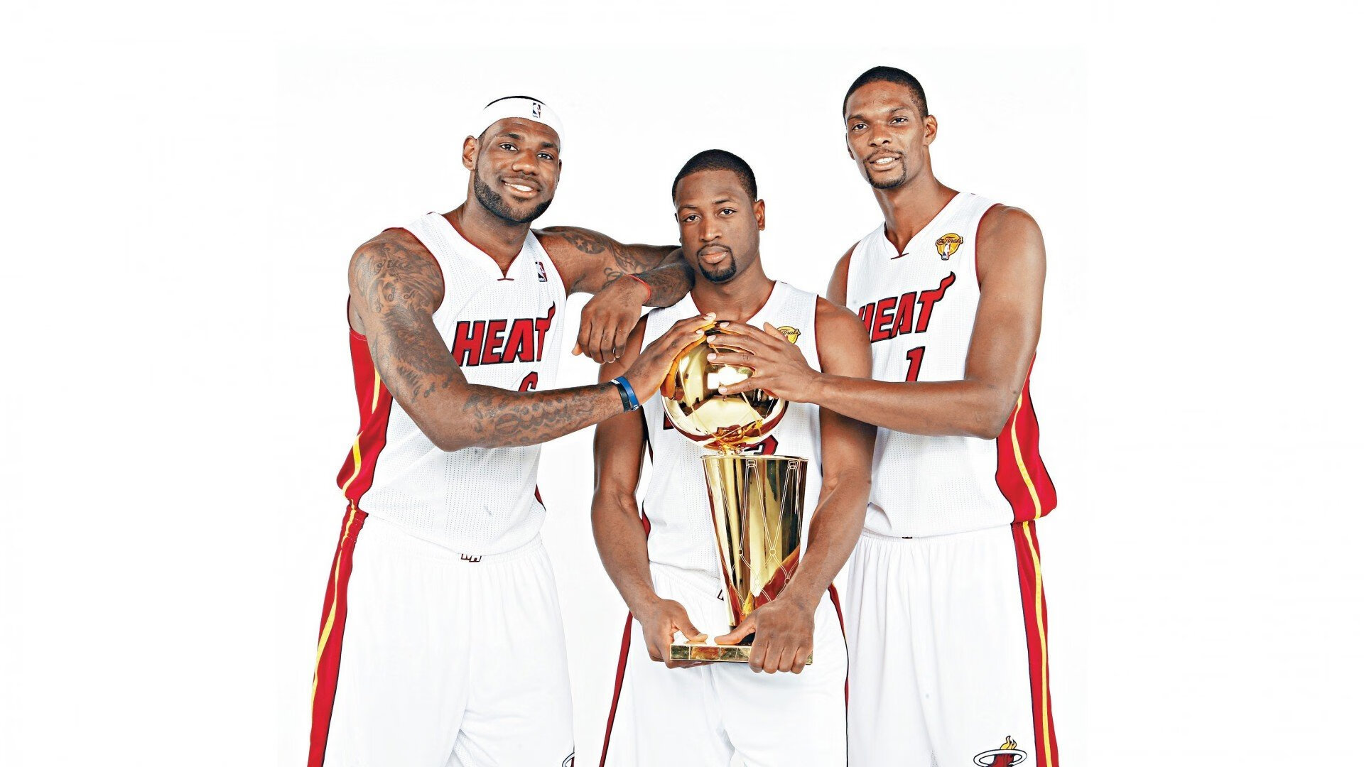 《英雄联盟》“全球预选”之战：荣耀归于谁？