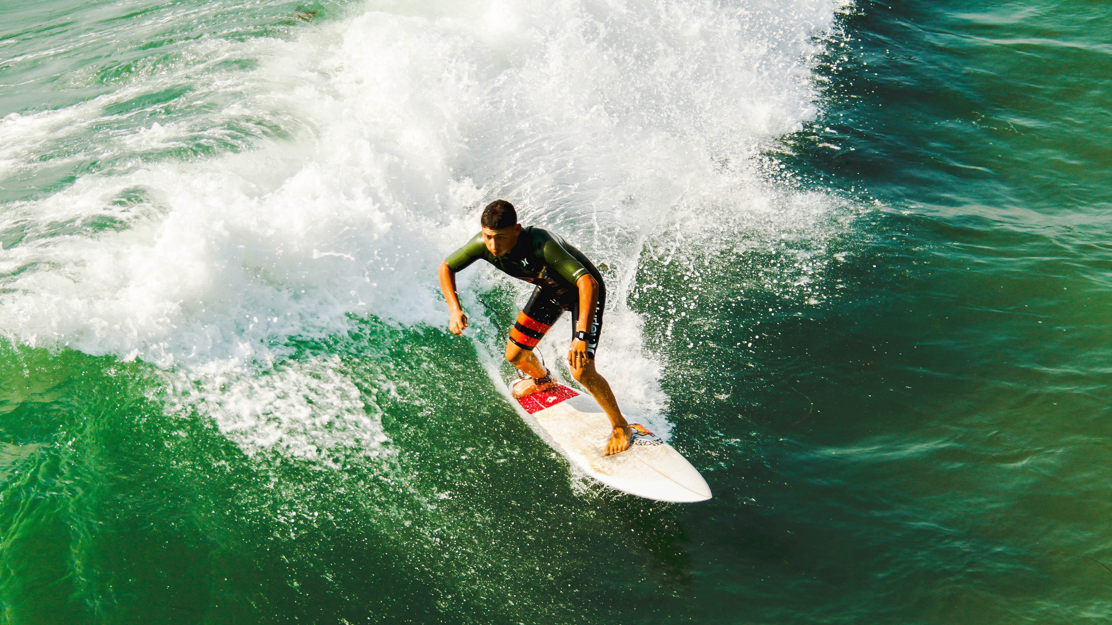 皇马豪掷 1.5 亿欧求巨星！转会市场彻底炸锅，皇马转出